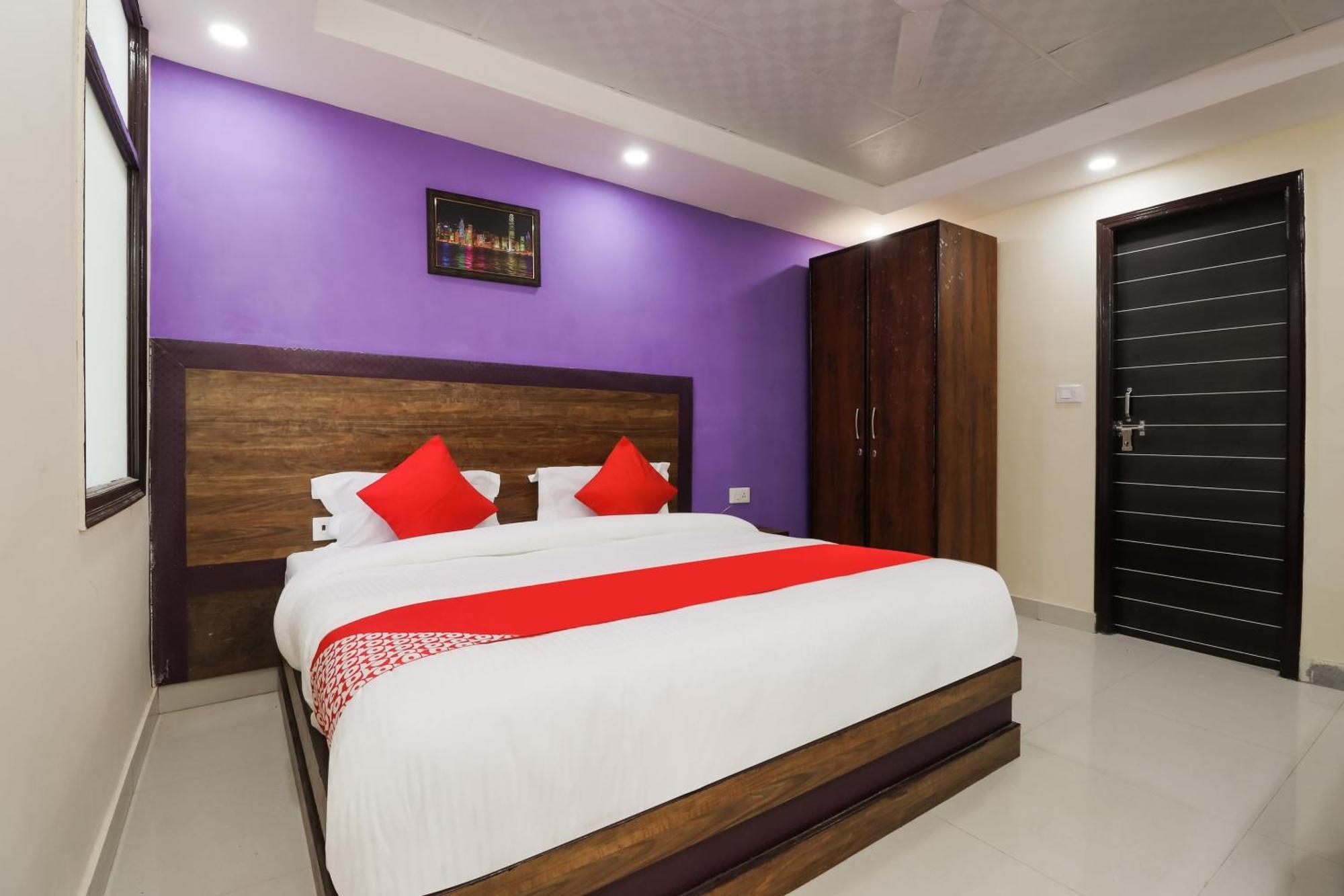 Hotel O Maharaja Gold New Delhi Eksteriør billede